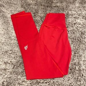 P’Tula Bright Red Capris